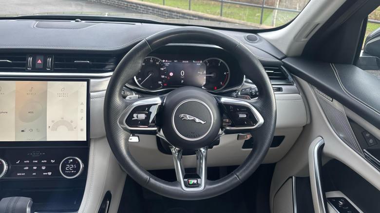 Jaguar F-Pace 2.0 D200 R-Dynamic S 5dr Auto AWD Diesel Estate